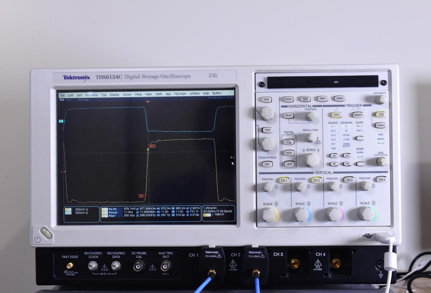 Осциллограф Tektronix TDS6124C